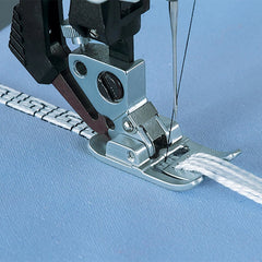 PFAFF® 7/9 Hole Cord Foot for IDT™ System PFAFF® 7/9 Hole Cord Foot for IDT™ System
