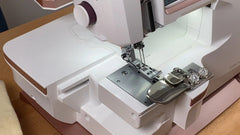 HUSQVARNA® VIKING® Coverstitch Hemmer HUSQVARNA® VIKING® Coverstitch Hemmer