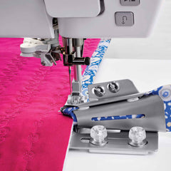 PFAFF® 5/8” Quilt Binder & Bent Trimmer Bundle PFAFF® 5/8” Quilt Binder & Bent Trimmer Bundle