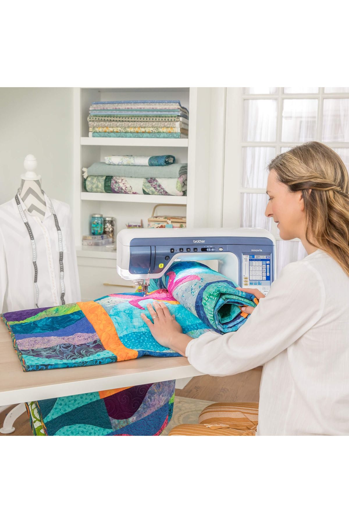 BROTHER VM5200 Essence Sewing, Quilting & Embroidery Machine Pre-Loved BROTHER VM5200 Essence Sewing, Quilting & Embroidery Machine Pre-Loved