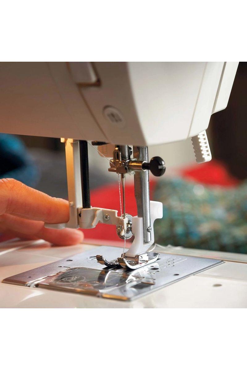 HUSQVARNA® VIKING® EMERALD 118 Sewing Machine HUSQVARNA® VIKING® EMERALD 118 Sewing Machine