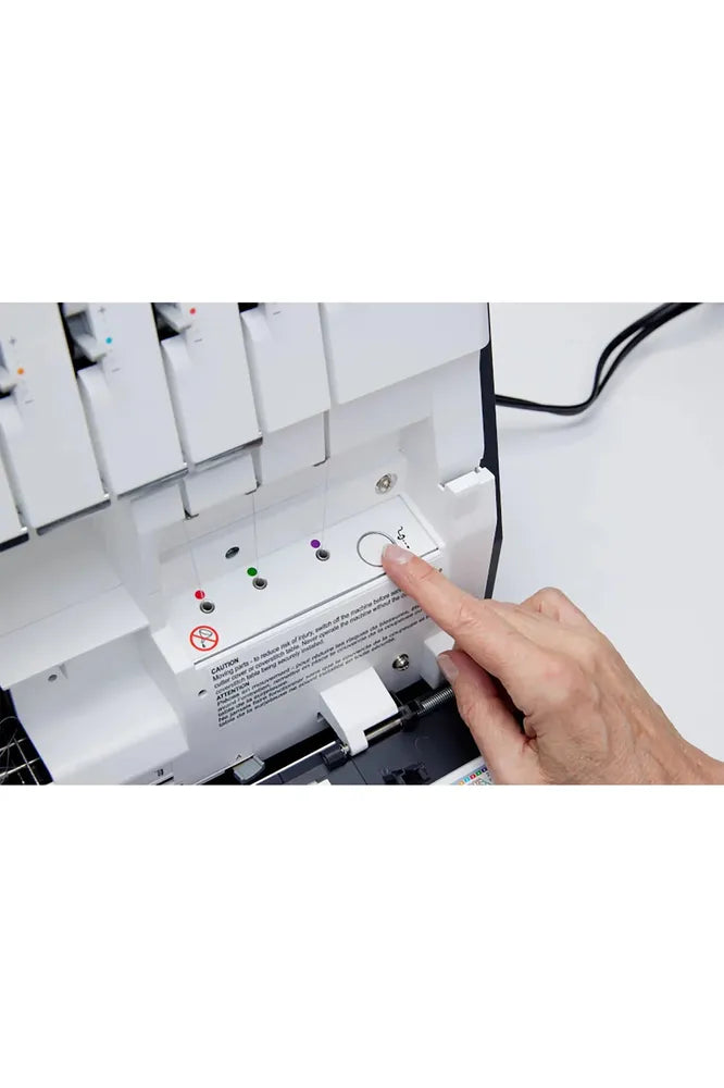 PFAFF® admire™ air 6000 Coverlock Machine PFAFF® admire™ air 6000 Coverlock Machine