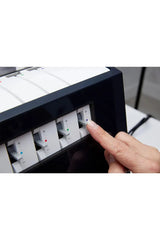 PFAFF® admire™ air 6000 Coverlock Machine PFAFF® admire™ air 6000 Coverlock Machine