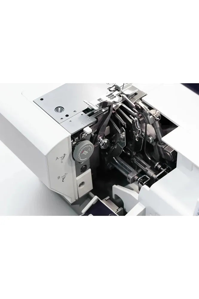 PFAFF® admire™ air 6000 Coverlock Machine PFAFF® admire™ air 6000 Coverlock Machine