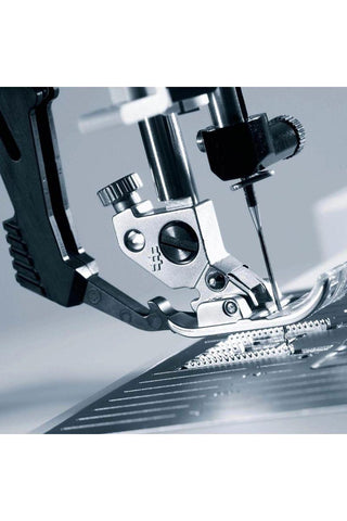 PFAFF® ambition 620 Sewing Machine PFAFF® ambition 620 Sewing Machine