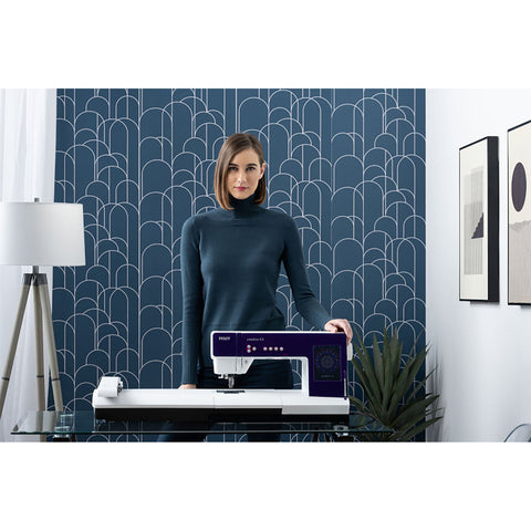 PFAFF® creative 4.5 Sewing & Embroidery Machine PFAFF® creative 4.5 Sewing & Embroidery Machine