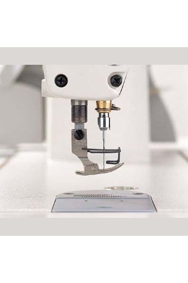 JUKI DDL-8700-H Industrial Sewing Machine w/Table & Servo Motor JUKI DDL-8700-H Industrial Sewing Machine w/Table & Servo Motor