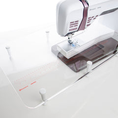 HUSQVARNA® VIKING® Quilter's Table (8, 9) HUSQVARNA® VIKING® Quilter's Table (8, 9)