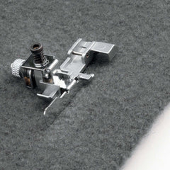 PFAFF® Overlock Feet Kit PFAFF® Overlock Feet Kit