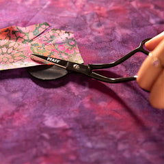 PFAFF® 6in/15.2cm Left Hand Applique Scissor PFAFF® 6in/15.2cm Left Hand Applique Scissor