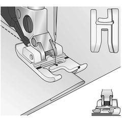 PFAFF® Right Edge Bi-Level Foot for IDT™ System PFAFF® Right Edge Bi-Level Foot for IDT™ System