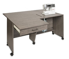 Sylvia Modèle 1600 Grande armoire modulaire pour machine à courtepointe et à coudre QuiltMate Sylvia Modèle 1600 Grande armoire modulaire pour machine à courtepointe et à coudre QuiltMate