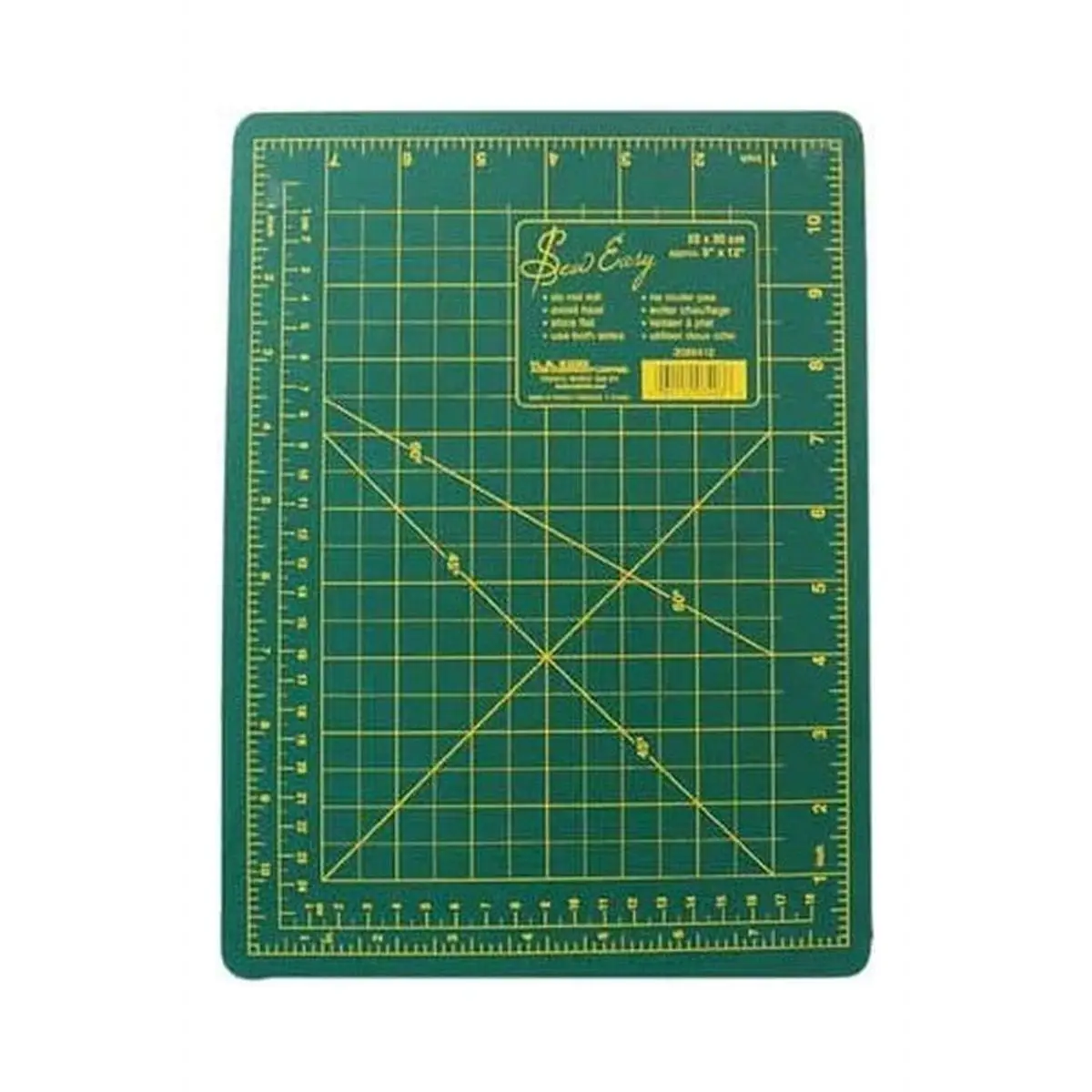 SEW EASY Green Cutting Mat - 9 x 12 22.9 x 30.5cm SEW EASY Green Cutting Mat - 9 x 12 22.9 x 30.5cm