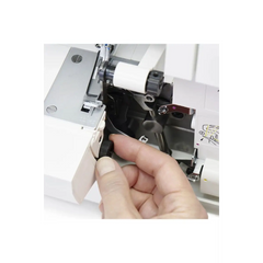 SINGER® SE017 Elite Serger SINGER® SE017 Elite Serger