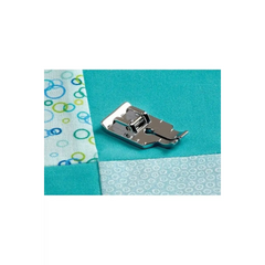 Snap On 1/4" Quilting Foot #XA3805021 Snap On 1/4" Quilting Foot #XA3805021