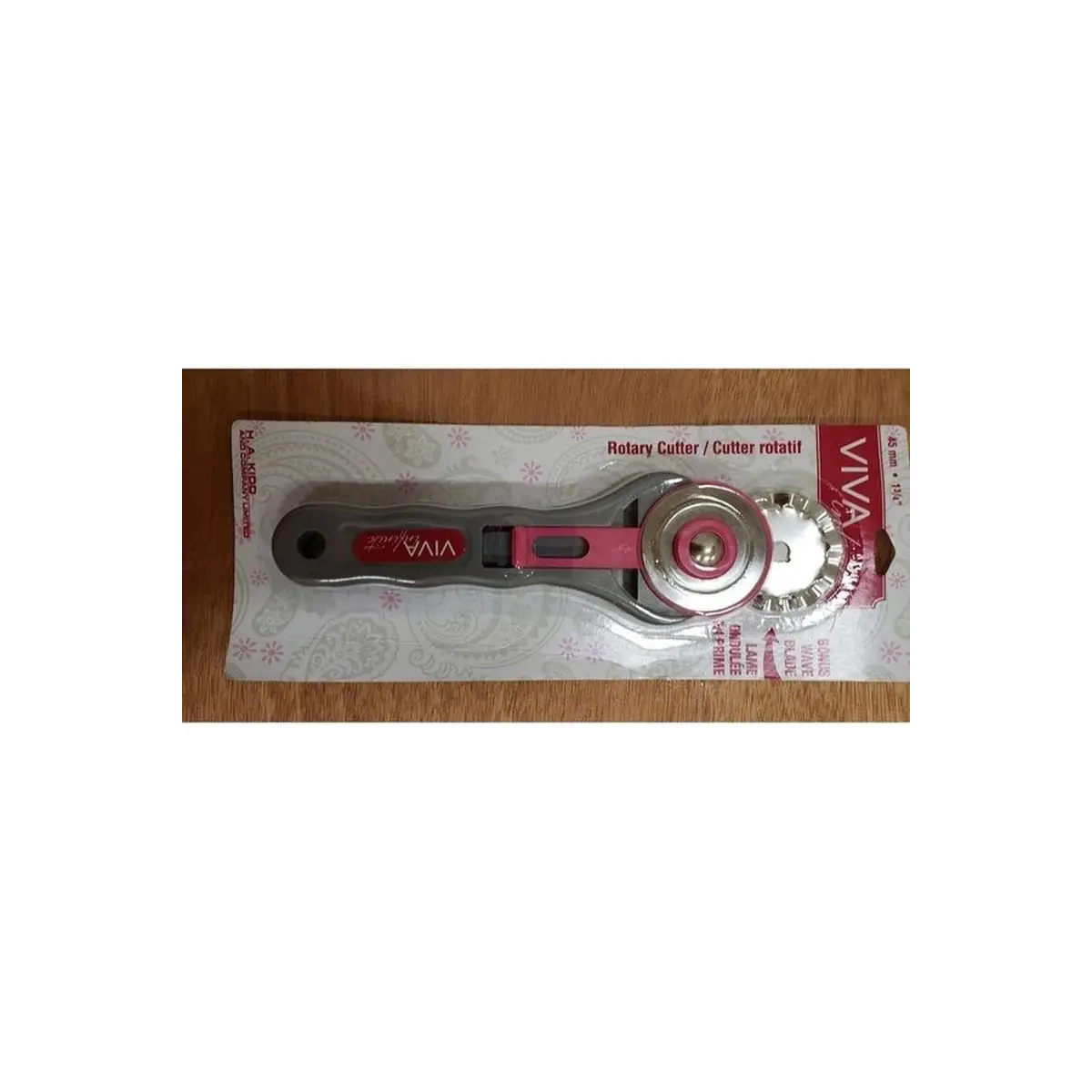 Viva Infinite Rotary Cutter 45mm inc. bonus wave blade Viva Infinite Rotary Cutter 45mm inc. bonus wave blade