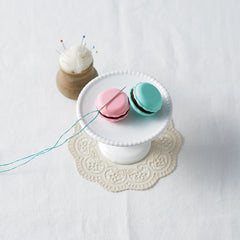Sweet 'n Sharp Macaron (Raspberry)