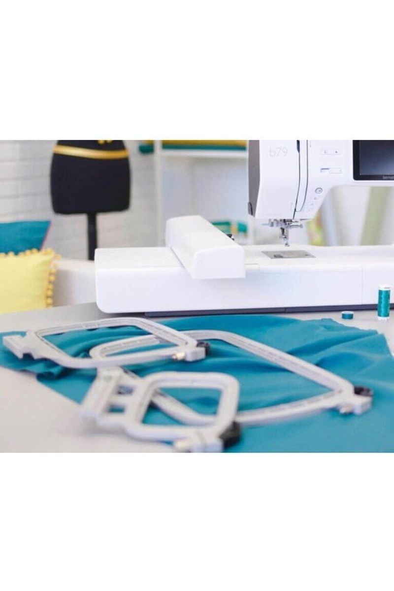 Bernette b 79 Sewing & Embroidery Machine