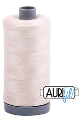 Aurifil Mako 28wt Cotton 750 m 820 yd. spool - 2000 Light Sand
