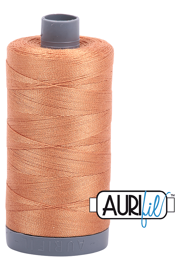 Aurifil Mako 28wt Cotton 750 m 820 yd. spool - 2210 Caramel