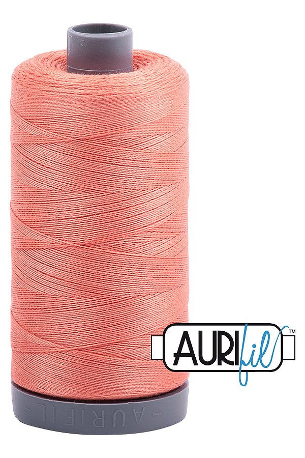 Aurifil Mako 28wt Cotton 750 m 820 yd. spool - 2220 Light Salmon