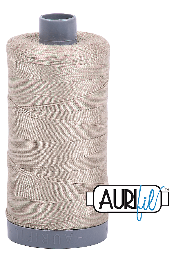 Aurifil Mako 28wt Cotton 750 m 820 yd. spool - 2324 Stone
