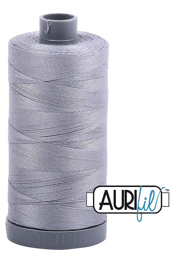 Aurifil Mako 28wt Cotton 750 m 820 yd. spool - 2606 Mist
