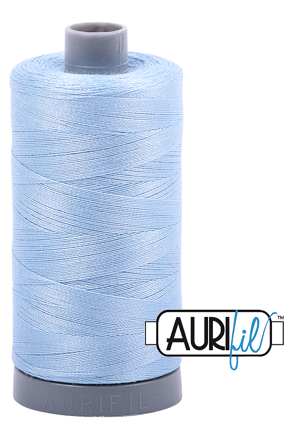 Aurifil Mako 28wt Cotton 750 m 820 yd. spool - 2715 Robins Egg