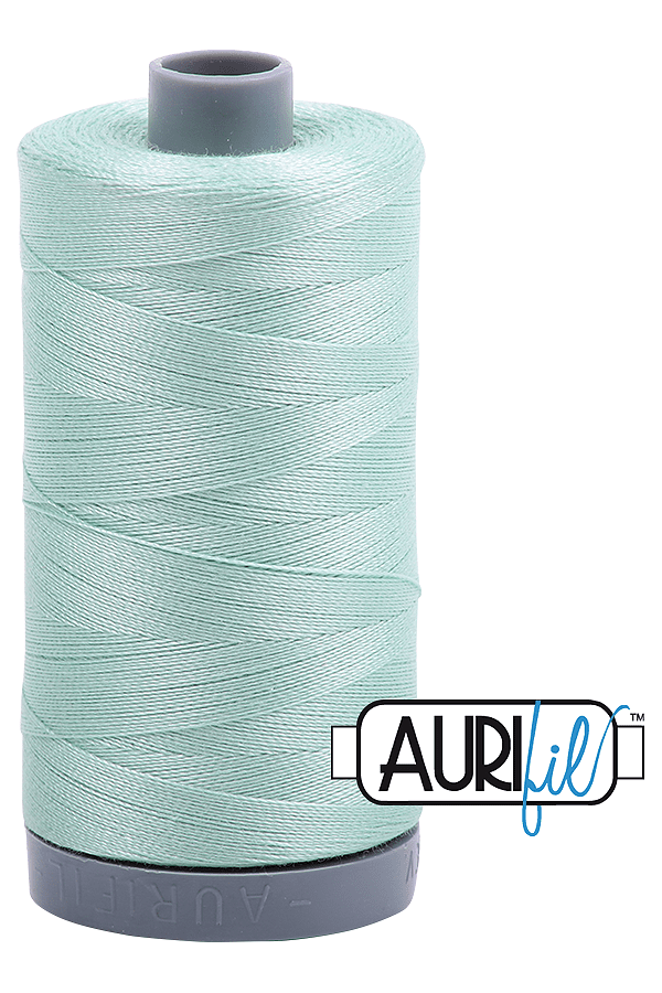 Aurifil Mako 28wt Cotton 750 m 820 yd. spool - 2830 Mint