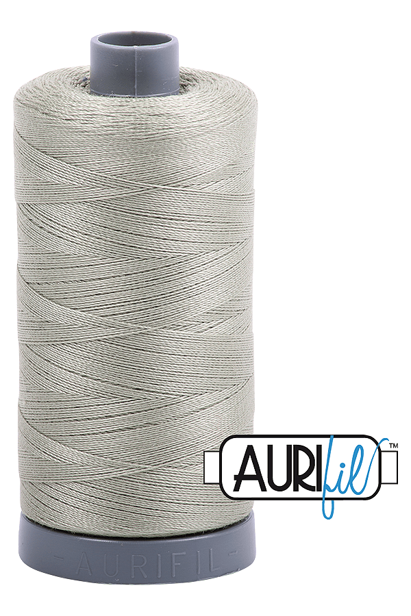 Aurifil Mako 28wt Cotton 750 m 820 yd. spool - 2902 Light Laurel Green