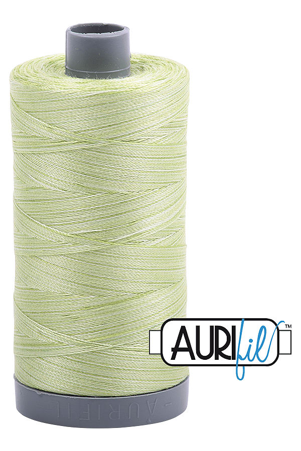 Aurifil Mako 28wt Cotton 750 m 820 yd. spool - 3320 Light Spring Green