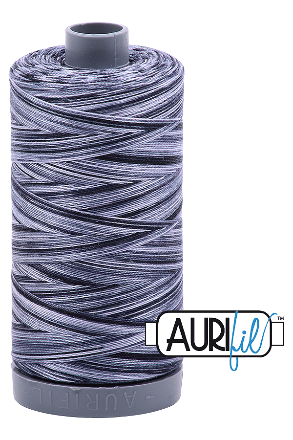 Aurifil Mako 28wt Cotton 750 m 820 yd. spool - 4664 Stonefields