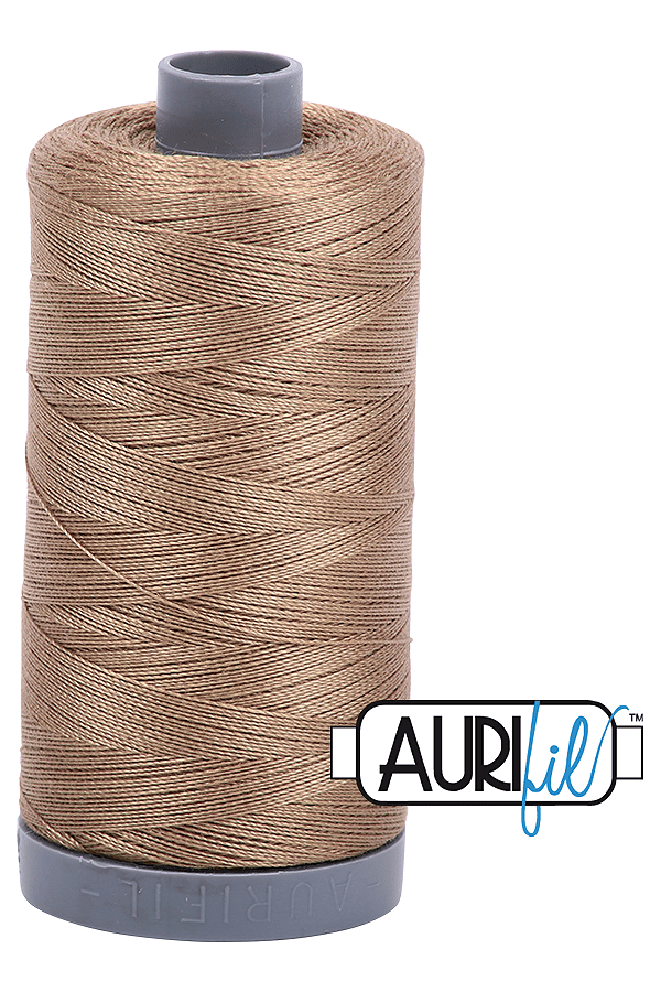 Aurifil Mako 28wt Cotton 750 m 820 yd. spool - 6010 Toast