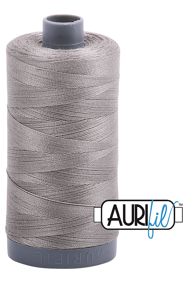 Aurifil Mako 28wt Cotton 750 m 820 yd. spool - 6732 Earl Grey