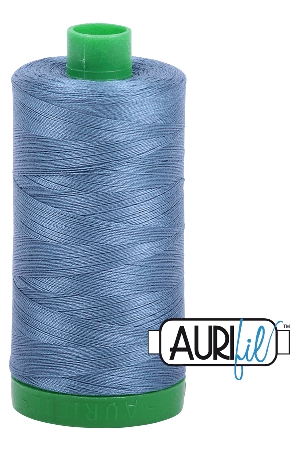 Aurifil Mako 40wt 2-ply Cotton 1000 m 1094 yd. spool - 1126 Blue Grey