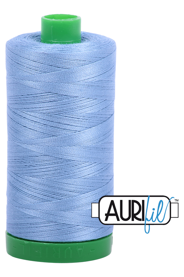 Aurifil Mako 40wt 2-ply Cotton 1000 m 1094 yd. spool - 2720 Light Delft Blue