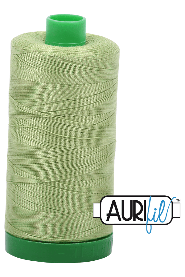 Aurifil Mako 40wt 2-ply Cotton 1000 m 1094 yd. spool - 2882 Light Fern