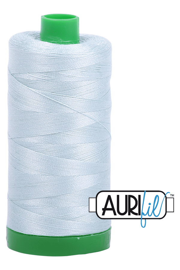 Aurifil Mako 40wt 2-ply Cotton 1000 m 1094 yd. spool - 5007 Light Grey Blue