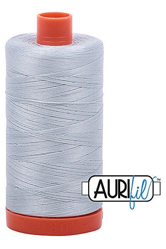 Aurifil Mako 50wt Cotton 1300 m 1422 yd. spool - 2846 Iceberg