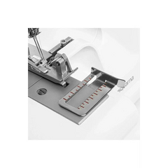 HUSQVARNA® VIKING® AMBER S | 100 Overlock Machine