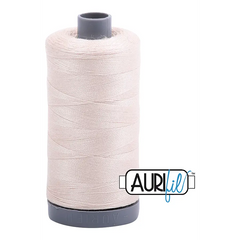 Aurifil Mako 28wt Cotton 750 m 820 yd. spool - 2000 Light Sand