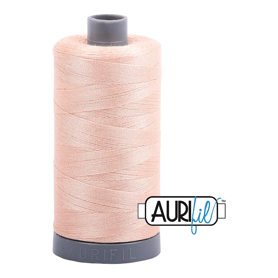 Aurifil Mako 28wt Cotton 750 m 820 yd. spool - 2205 Apricot