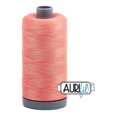 Aurifil Mako 28wt Cotton 750 m 820 yd. spool - 2220 Light Salmon