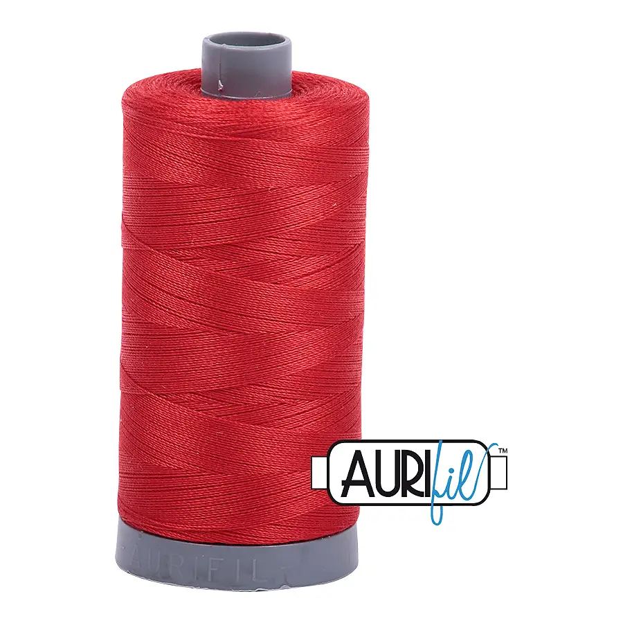Aurifil Mako 28wt Cotton 750 m 820 yd. spool - 2270 Paprika