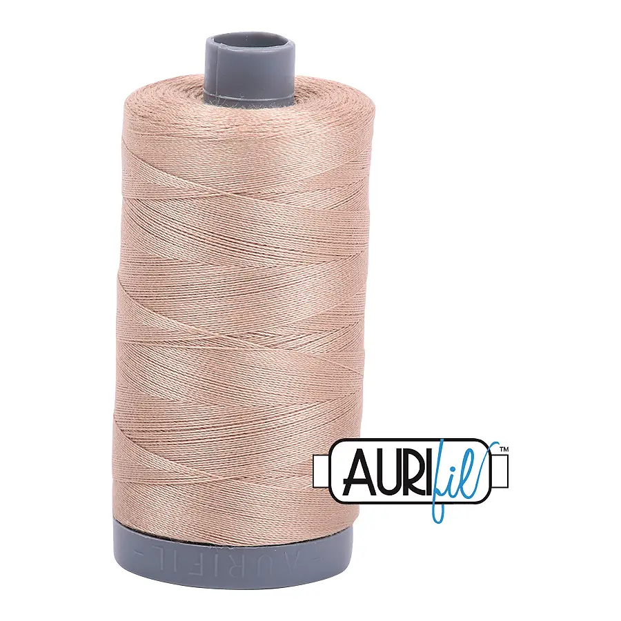 Aurifil Mako 28wt Cotton 750 m 820 yd. spool - 2314 Beige