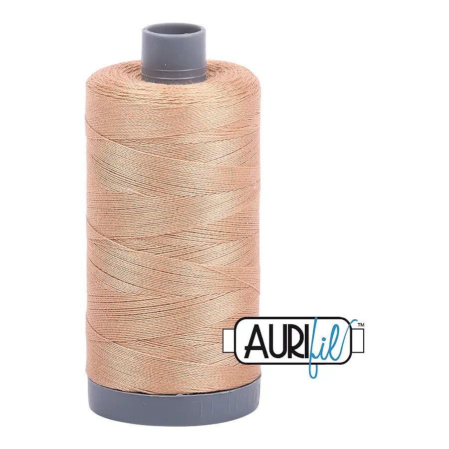 Aurifil Mako 28wt Cotton 750 m 820 yd. spool - 2318 Cachemire
