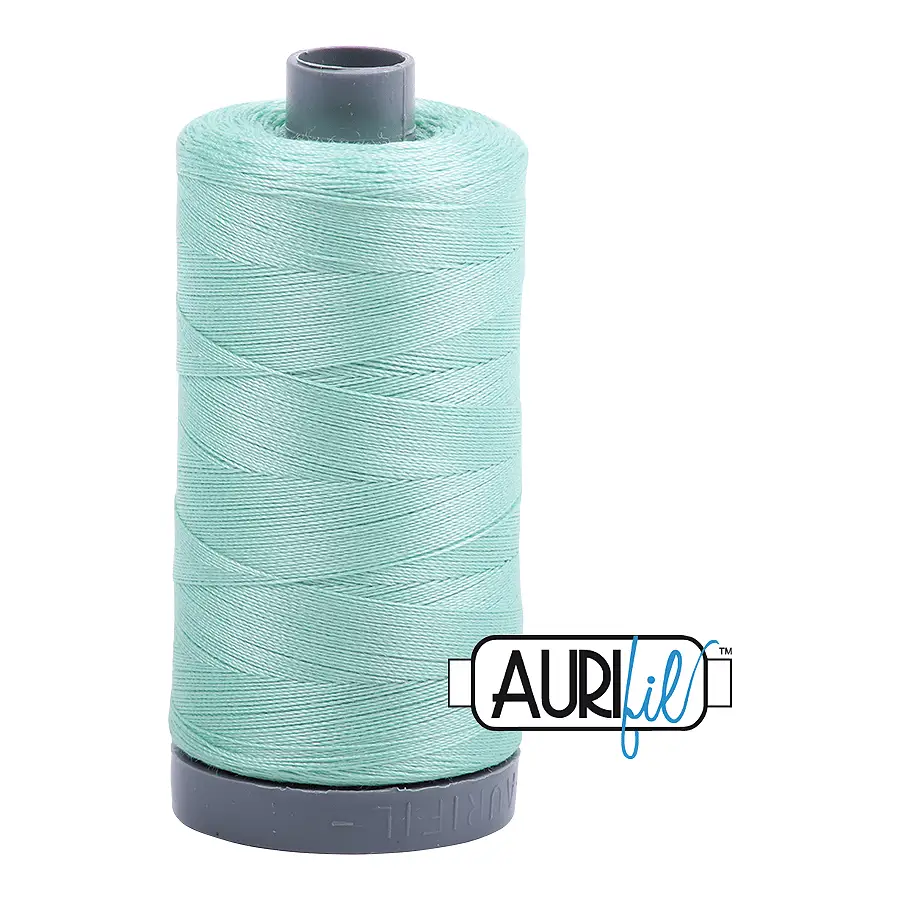 Aurifil Mako 28wt Cotton 750 m 820 yd. spool - 2835 Medium Mint