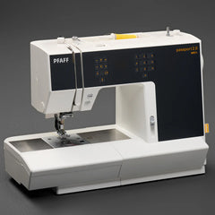 Pre-Owned PFAFF Passport 2.0 Sewing Machine