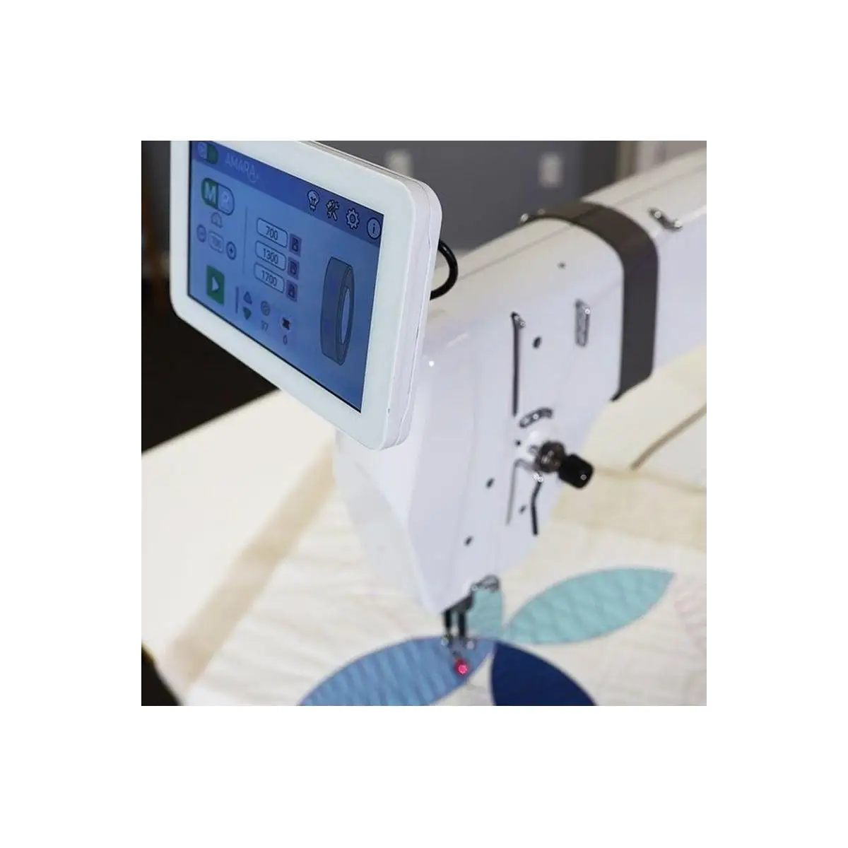 Handi Quilter Amara ST