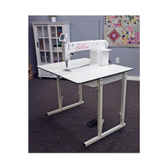 Handi Quilter Sweet Sixteen with NEW InSight Table